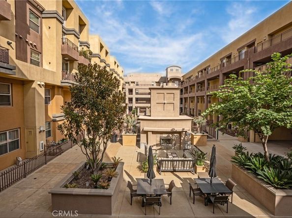 201 E Angeleno Avenue 206, Burbank CA 91502