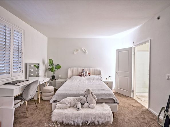 201 E Angeleno Avenue 206, Burbank CA 91502