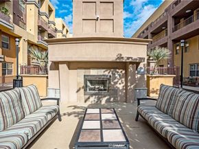 201 E Angeleno Avenue 206, Burbank CA 91502