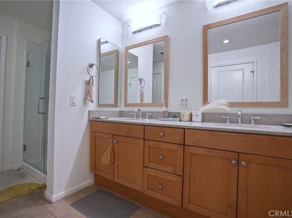 201 E Angeleno Avenue 206, Burbank CA 91502