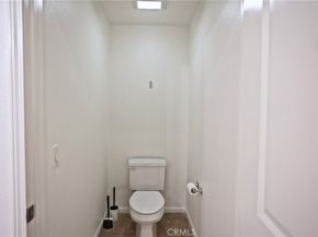 201 E Angeleno Avenue 206, Burbank CA 91502