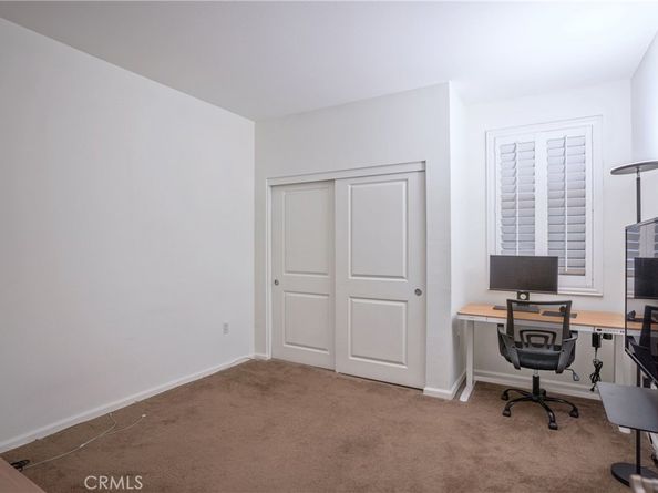 201 E Angeleno Avenue 206, Burbank CA 91502