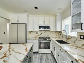 10864 Wolcott Place, San Fernando CA 91345