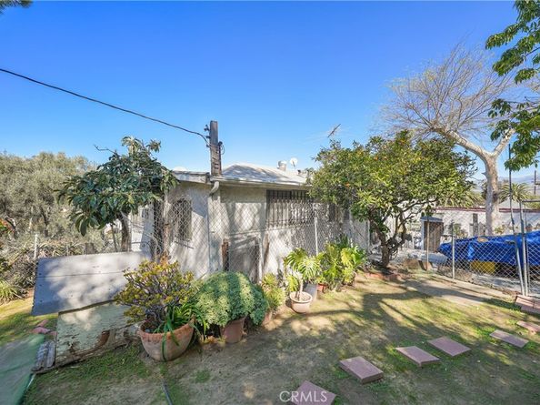 2149 Fargo Street, Los Angeles CA 90039