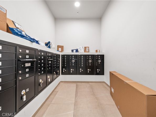 709 E Walnut Street 415, Pasadena CA 91101