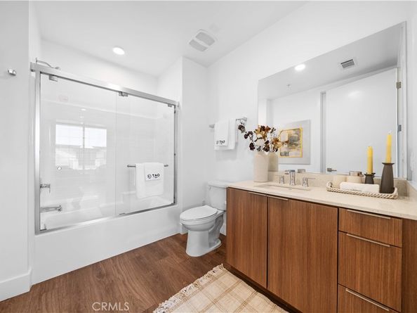 709 E Walnut Street 415, Pasadena CA 91101