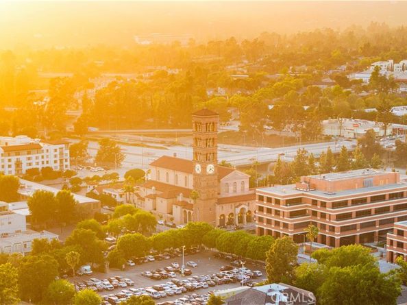 709 E Walnut Street 415, Pasadena CA 91101