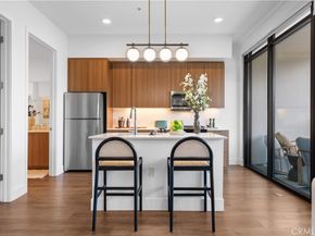 709 E Walnut Street 415, Pasadena CA 91101