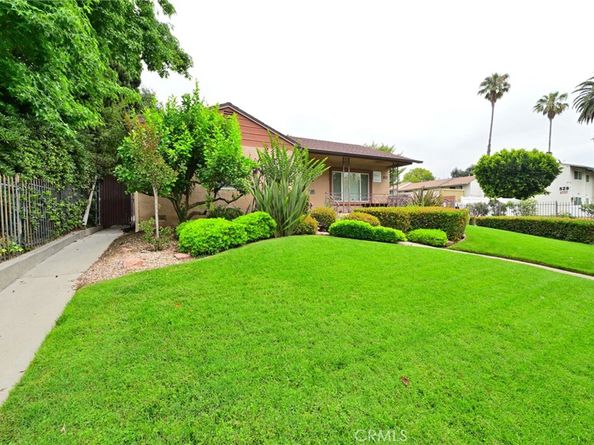 517 E Washington Boulevard, Pasadena CA 91104