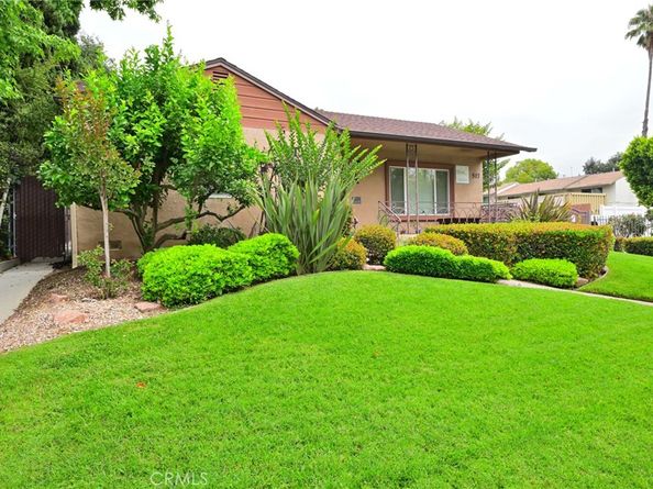 517 E Washington Boulevard, Pasadena CA 91104