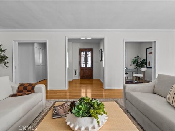 460 University Circle, Claremont CA 91711