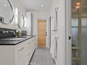 460 University Circle, Claremont CA 91711