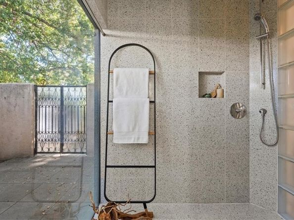 460 University Circle, Claremont CA 91711