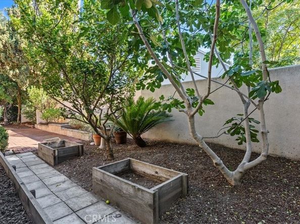 460 University Circle, Claremont CA 91711