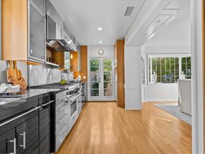 460 University Circle, Claremont CA 91711