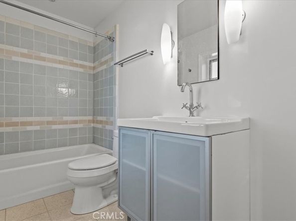 460 University Circle, Claremont CA 91711