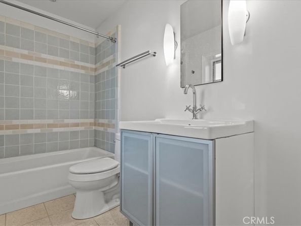 460 University Circle, Claremont CA 91711