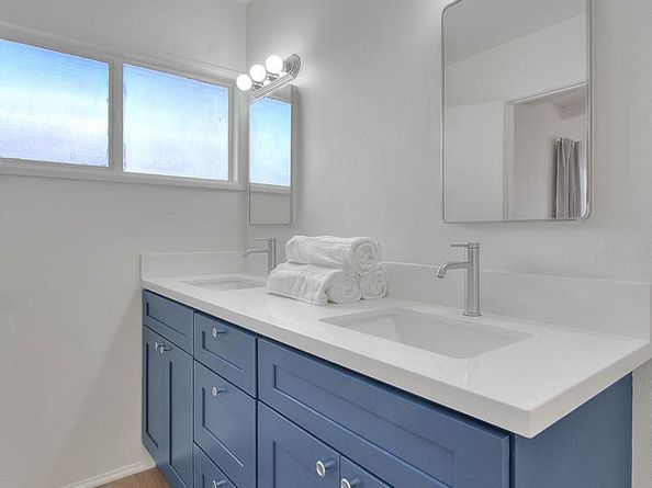 1435 W Rosewood Ct, Ontario CA 91762