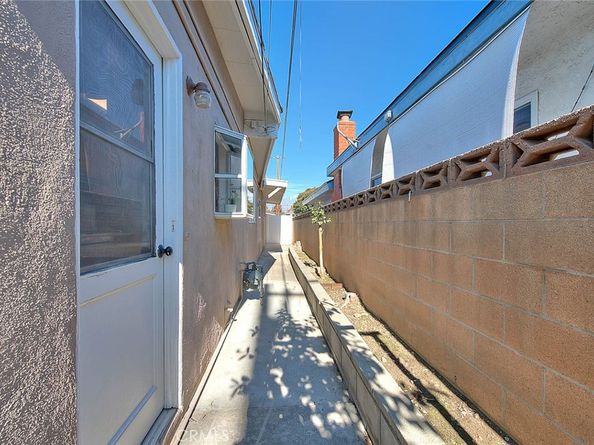 1435 W Rosewood Ct, Ontario CA 91762