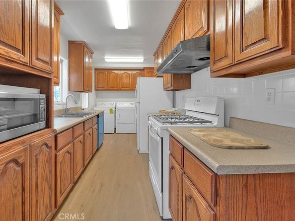 1435 W Rosewood Ct, Ontario CA 91762