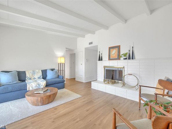 1435 W Rosewood Ct, Ontario CA 91762