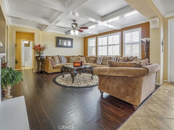 5003 Thornberry Way, Fontana CA 92336