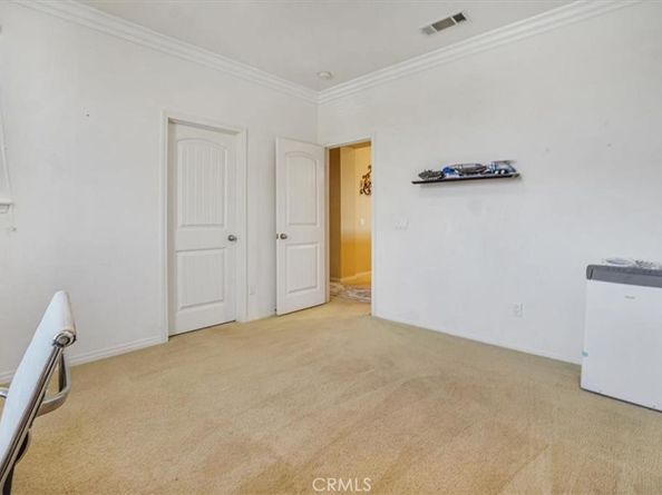 5003 Thornberry Way, Fontana CA 92336