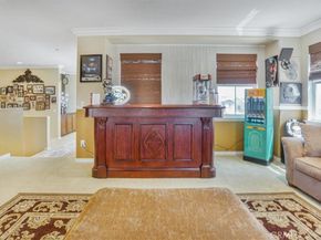 5003 Thornberry Way, Fontana CA 92336