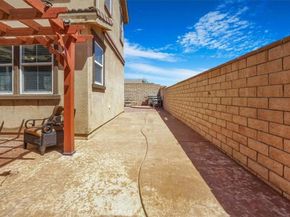 5003 Thornberry Way, Fontana CA 92336