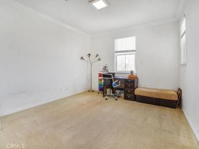 5003 Thornberry Way, Fontana CA 92336