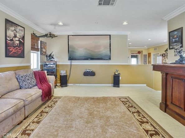 5003 Thornberry Way, Fontana CA 92336