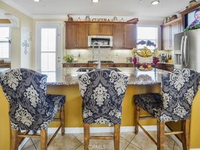 5003 Thornberry Way, Fontana CA 92336