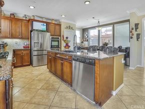 5003 Thornberry Way, Fontana CA 92336