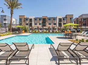 960 N Tangent Privado 203, Ontario CA 91764
