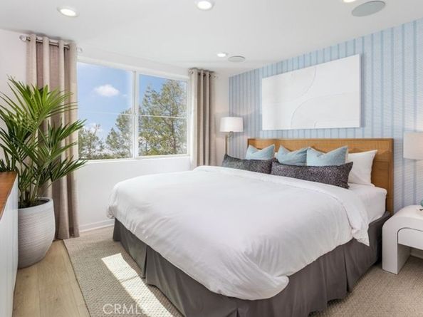 960 N Tangent Privado 203, Ontario CA 91764