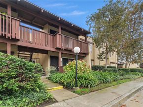 1030 W Macarthur Boulevard 5, Santa Ana CA 92707