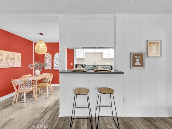 1030 W Macarthur Boulevard 5, Santa Ana CA 92707