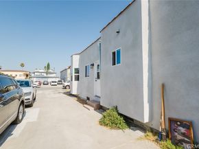 2226 Hauser Boulevard, Los Angeles CA 90016