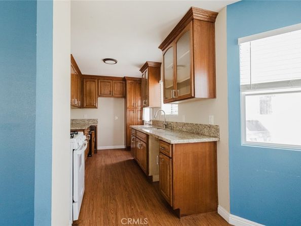 2226 Hauser Boulevard, Los Angeles CA 90016