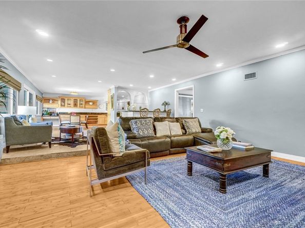 4121 Country Club Drive, Lakewood CA 90712