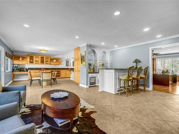 4121 Country Club Drive, Lakewood CA 90712