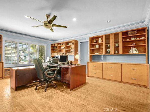 4121 Country Club Drive, Lakewood CA 90712