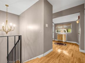 4121 Country Club Drive, Lakewood CA 90712