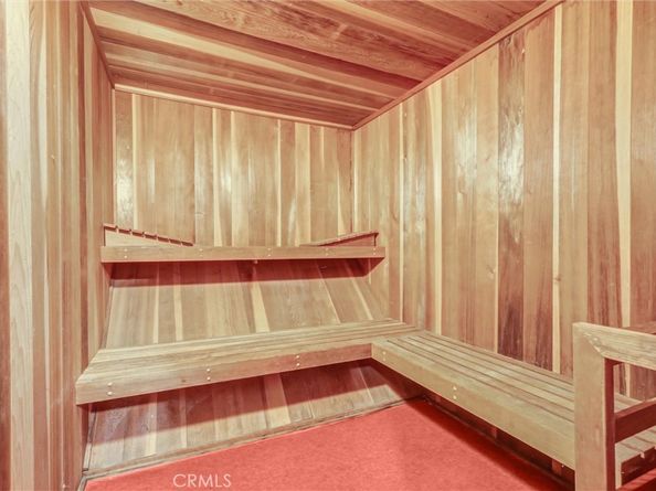 4121 Country Club Drive, Lakewood CA 90712