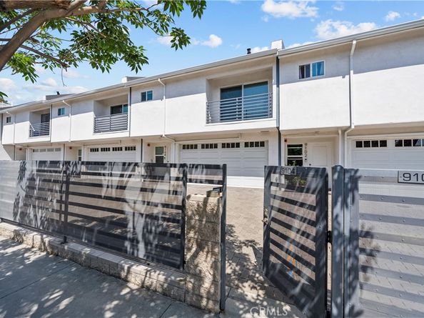 9104 Burnet, North Hills CA 91343