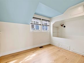 89 Rivo Alto Canal, Long Beach CA 90803