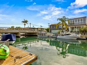 89 Rivo Alto Canal, Long Beach CA 90803