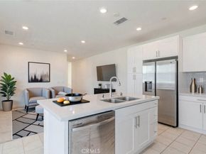 3570 E Peckham Paseo 5, Ontario CA 91761