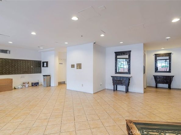 421 S La Fayette Park Place 306, Los Angeles CA 90057