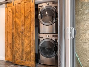 250 W Fairview Avenue 301, Glendale CA 91202